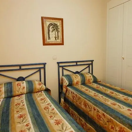 Apartamento Lagos Del Castillo *